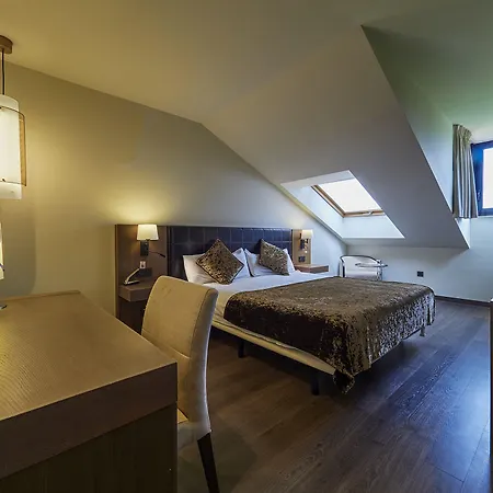 Hotel La Piconera & Sardalla